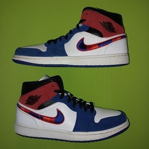 Jordan 1 Sneakers